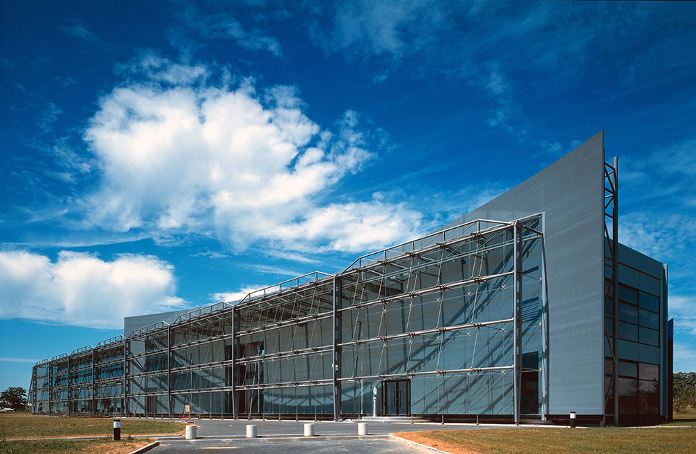 Banque Populaire de l’Ouest close to Rennes, France by Odile Decq