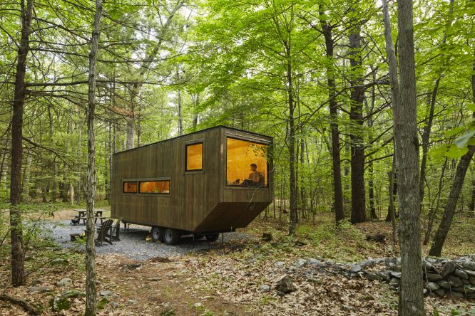 This tiny house in the woods can be rented via Getaway.